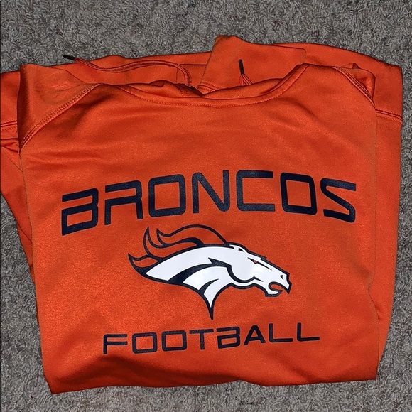 Other - Men’s broncos sweatshirt